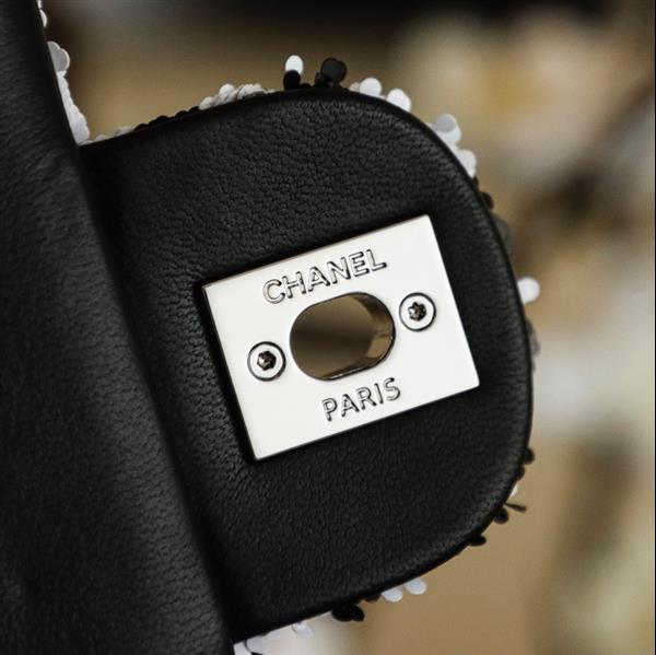 2026131214253795 950